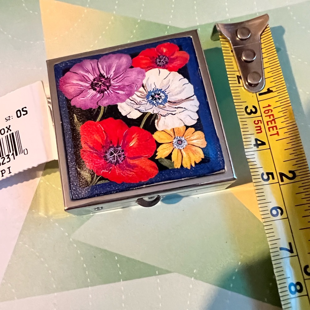 Brighton Painted Poppies Pillbox 2“X2” NWT